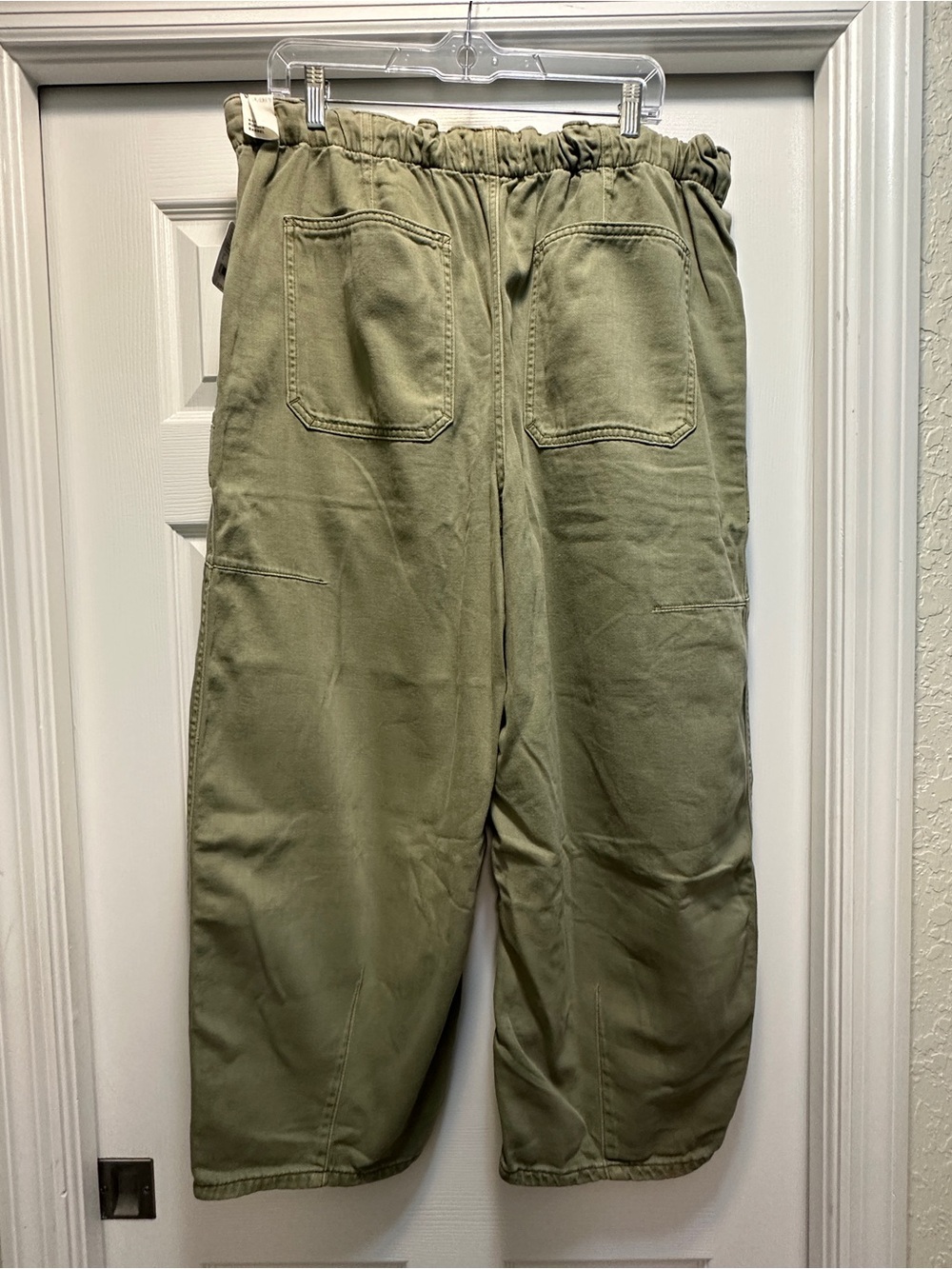 NWT Free People We The Free Silverton Pull-On Barrel Jeans size large - Picture 3 of 11